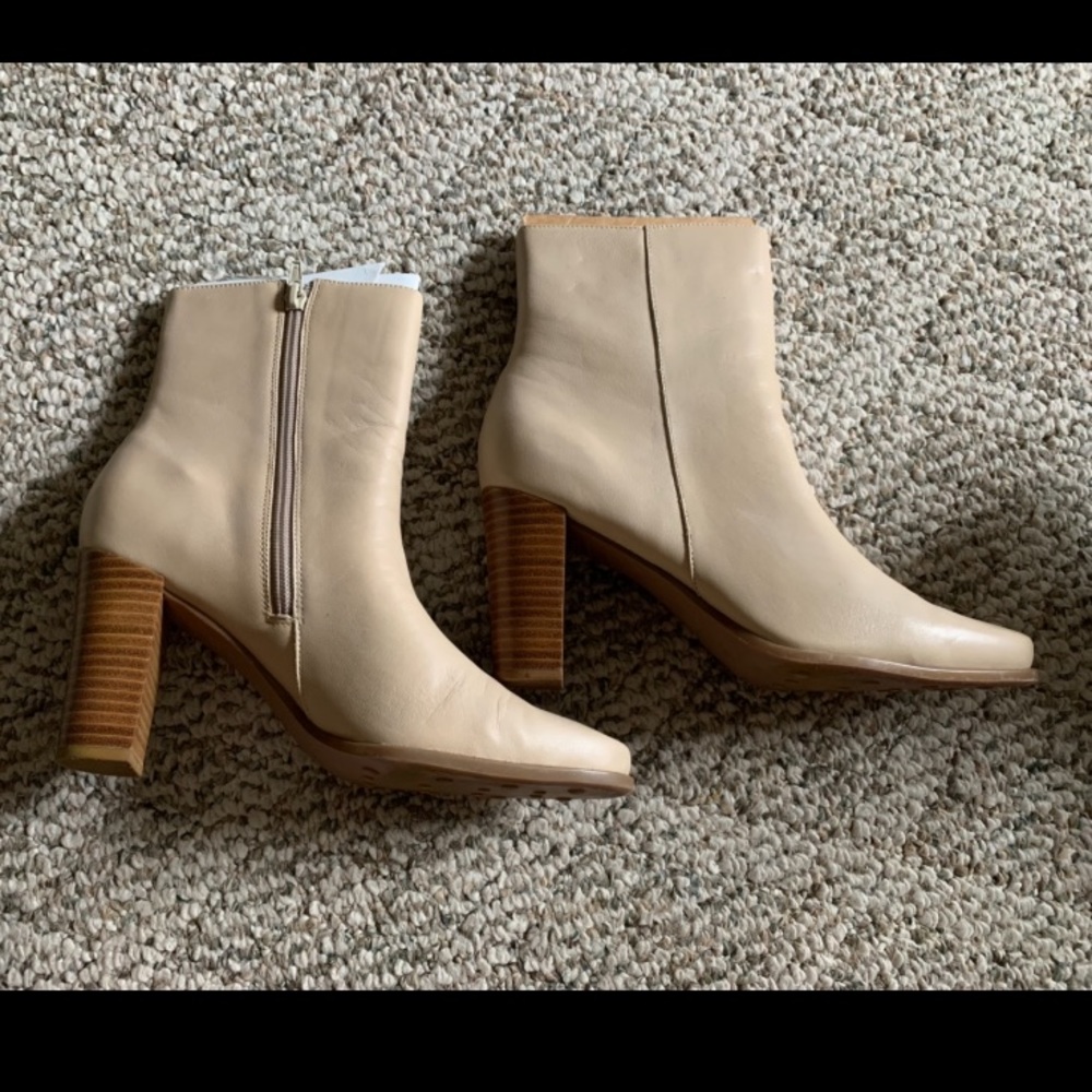 Amanda Smith light tan 👢 leather boots
